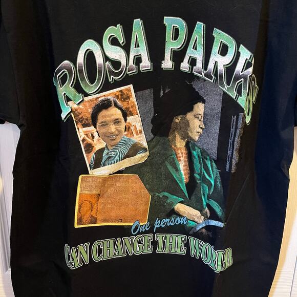 Rosa Parks One Person Can Change The World Graphic Tee Medium - Picture 2 of 5